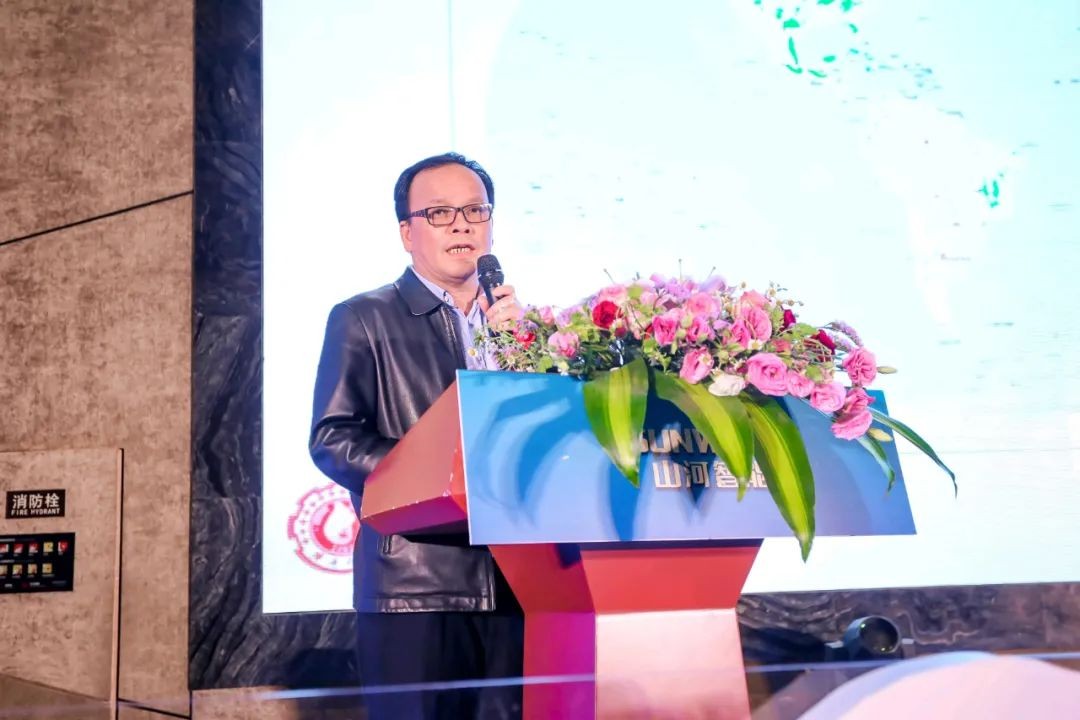 饕餮盛宴！九游体育(中国)官方网站智能•建华建材预制桩施工装备与技术交流会隆重召开