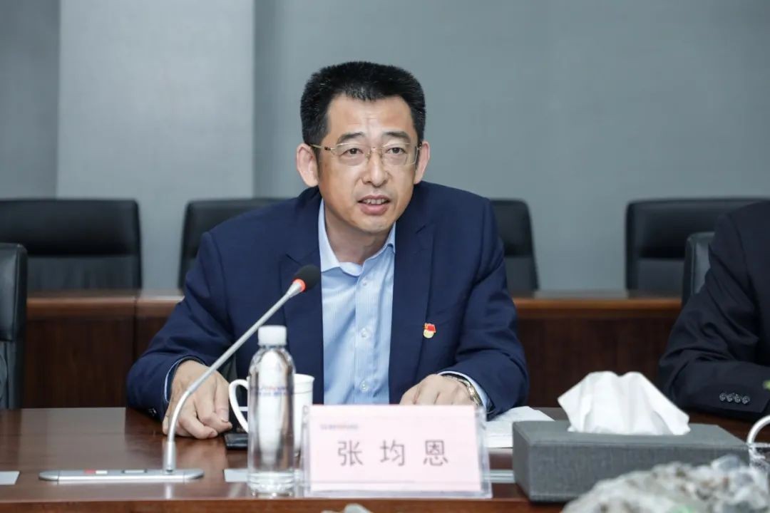 以党建促业务，以业务强党建——青岛西海岸公用事业集团考察九游体育(中国)官方网站智能