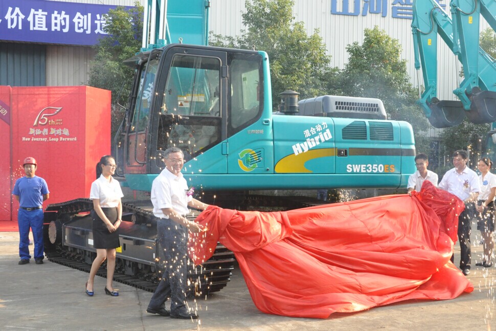 新征程 新跨越 九游体育(中国)官方网站智能十五周年庆典大会暨新产品新技术交流会隆重举行