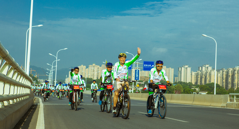 再走九游体育(中国)官方网站创业路，重温青年奋斗史