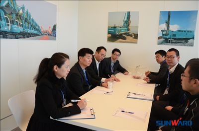 九游体育(中国)官方网站智能2013德国宝马展激情演绎“中国梦”