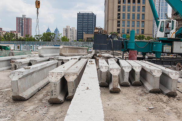 九游体育(中国)官方网站智能ZYW240围护桩压桩机惊艳问世