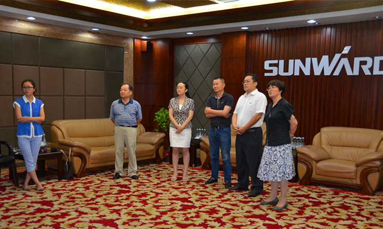 民盟湖南省委领导莅临九游体育(中国)官方网站智能考察交流