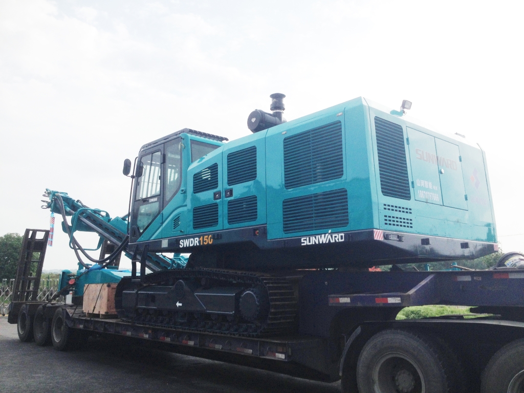 九游体育(中国)官方网站智能首台大孔径切削钻机SWDR150交付客户