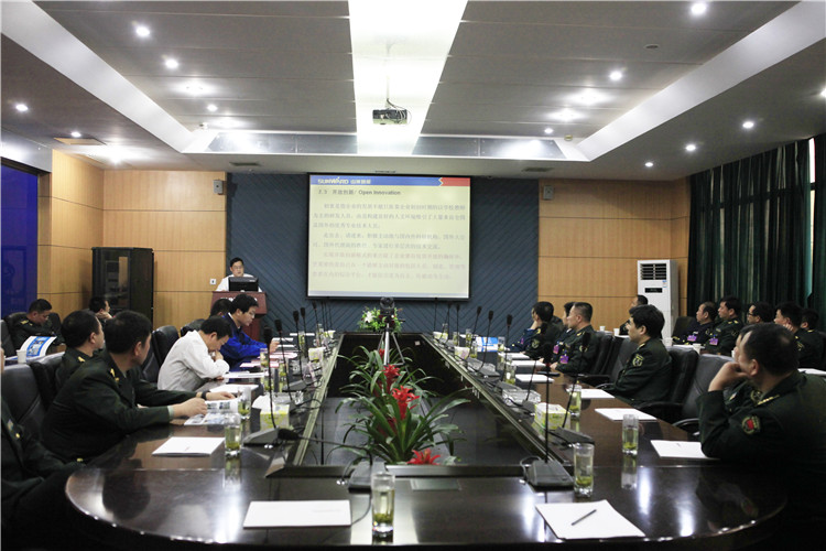 全军军交运输系统首长及国防科大领导莅临九游体育(中国)官方网站智能参观交流