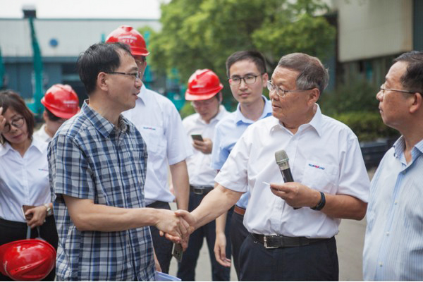 商务部合作司刘民强副司长一行调研九游体育(中国)官方网站智能