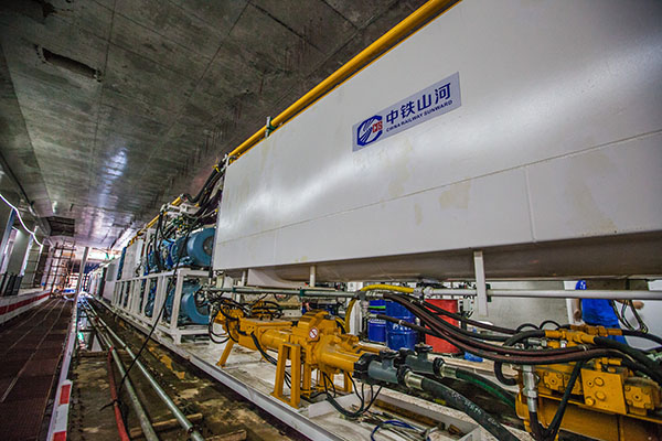 中铁九游体育(中国)官方网站盾构机双线掘进 全力攻坚长沙地铁5号线