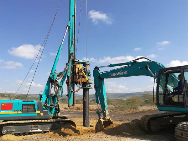 九游体育(中国)官方网站智能入岩神器在东非肯尼亚获赞，人好设备好
