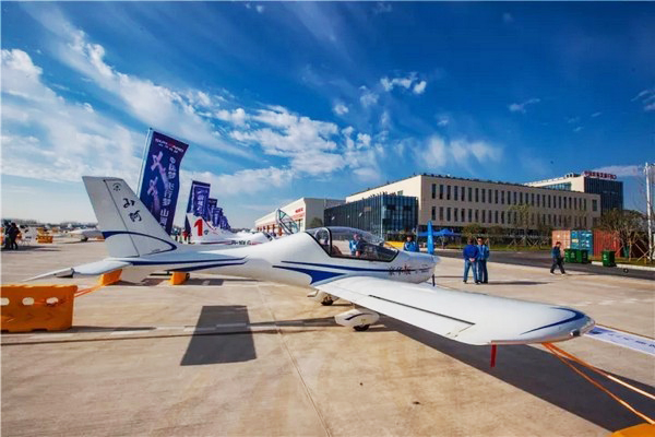 喂，看世界飞行者大会了吗？九游体育(中国)官方网站飞机豪华阵容别错过