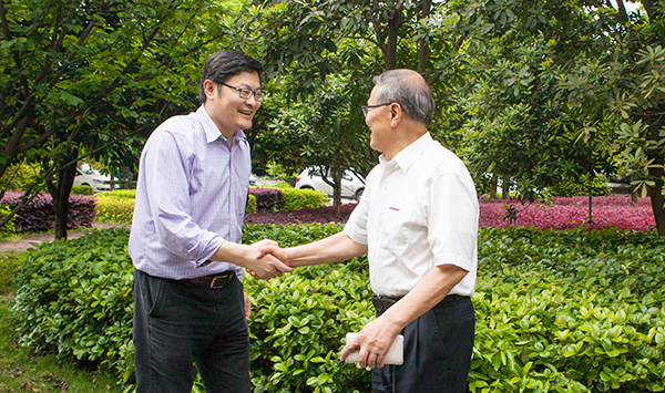 加拿大国会议员谭耕一行来九游体育(中国)官方网站智能考察