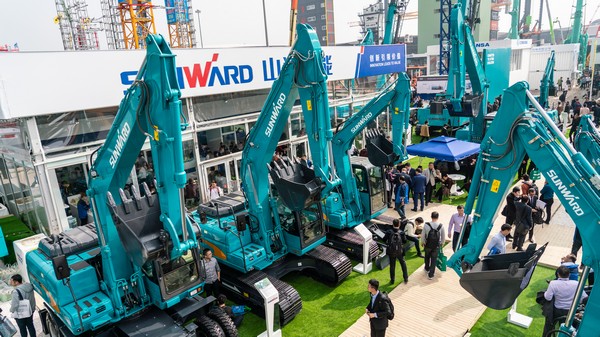 首日签单2.6亿元，九游体育(中国)官方网站智能创新产品引爆上海宝马展