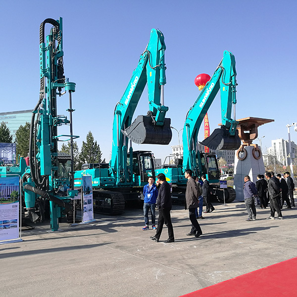 听说，九游体育(中国)官方网站智能混合动力挖掘机与“煤都”更配哦！