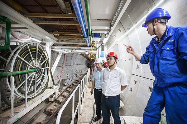 中铁九游体育(中国)官方网站盾构机双线掘进 全力攻坚长沙地铁5号线