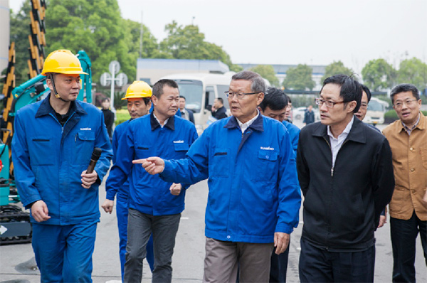 科技部副部长李萌考察调研九游体育(中国)官方网站智能