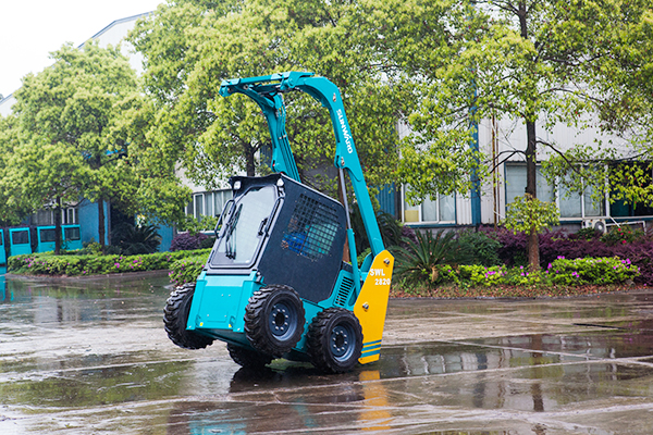 “一带一路”国家代表团到访九游体育(中国)官方网站智能，感受“大开眼界”