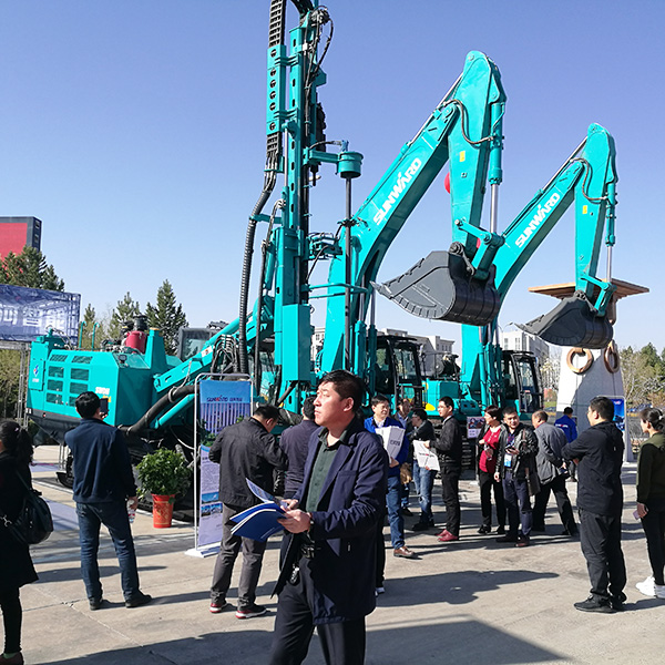 听说，九游体育(中国)官方网站智能混合动力挖掘机与“煤都”更配哦！