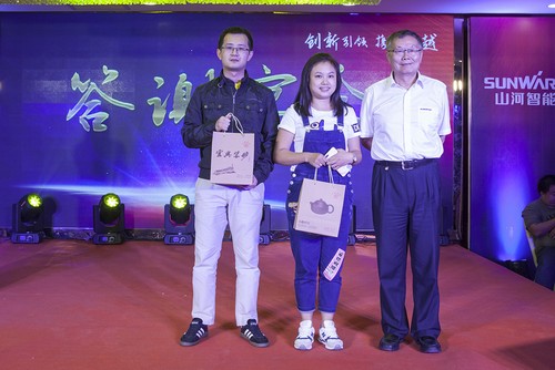 九游体育(中国)官方网站智能酷帅曾大虾，一大波美图带你亲临北京BICES展