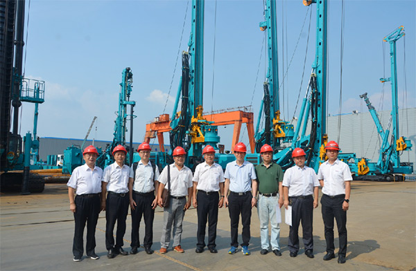 科技部高技术中心副主任袁建湘考察调研九游体育(中国)官方网站智能