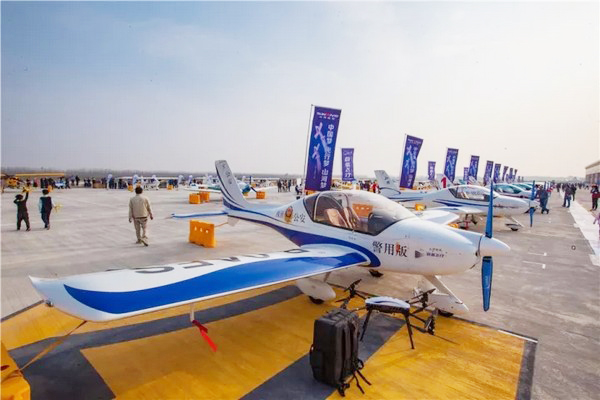 喂，看世界飞行者大会了吗？九游体育(中国)官方网站飞机豪华阵容别错过