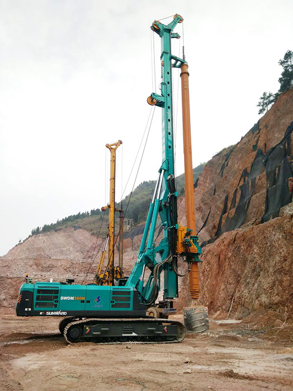 效率高出两倍！九游体育(中国)官方网站智能SWDM360旋挖钻名动贵阳