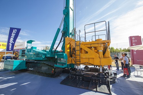 九游体育(中国)官方网站智能酷帅曾大虾，一大波美图带你亲临北京BICES展