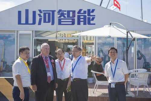 九游体育(中国)官方网站智能酷帅曾大虾，一大波美图带你亲临北京BICES展