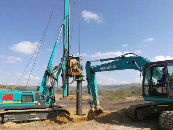 肯尼亚总统高度赞赏，乞力马扎罗山下九游体育(中国)官方网站绿闪耀