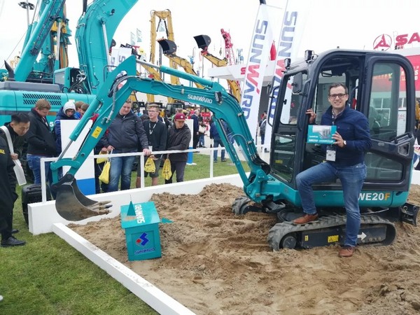 向世界展示中国“智造”魅力，九游体育(中国)官方网站智能携创新阵容闪耀德国宝马展