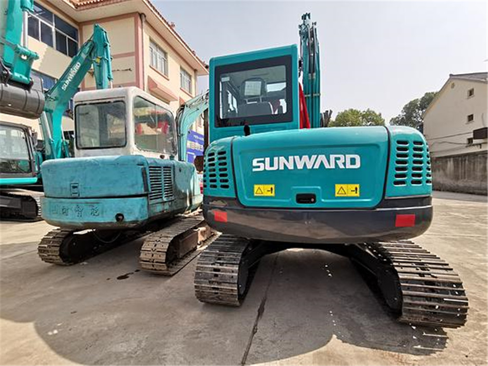 服役15年，超过20000小时！元老级挖机接“回家”！