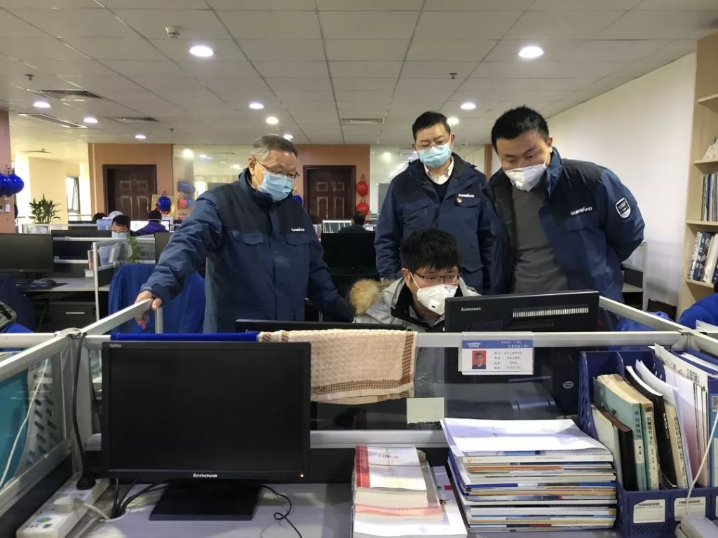 全面复工第一天 董事长佳节送关怀