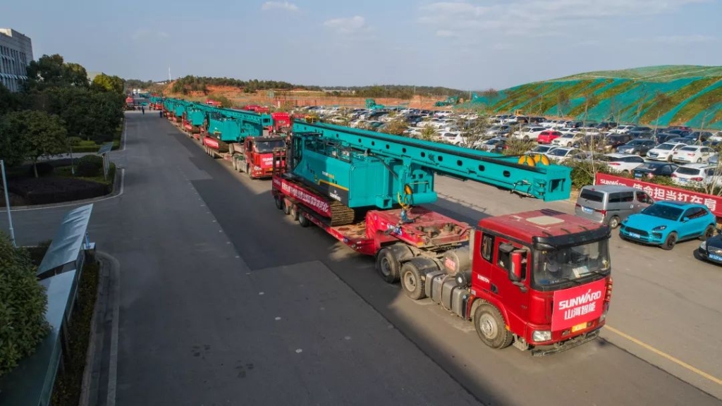 抗疫情 复生产！九游体育(中国)官方网站智能1.5亿订单陆续发车