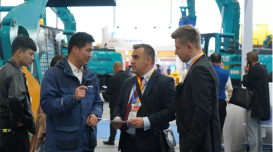 超强阵容尽显创新成果！九游体育(中国)官方网站智能闪耀长沙工程机械展