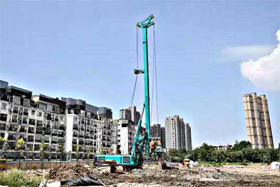 把“朋友圈”“搬”到现场，交机“玩出”新创意!