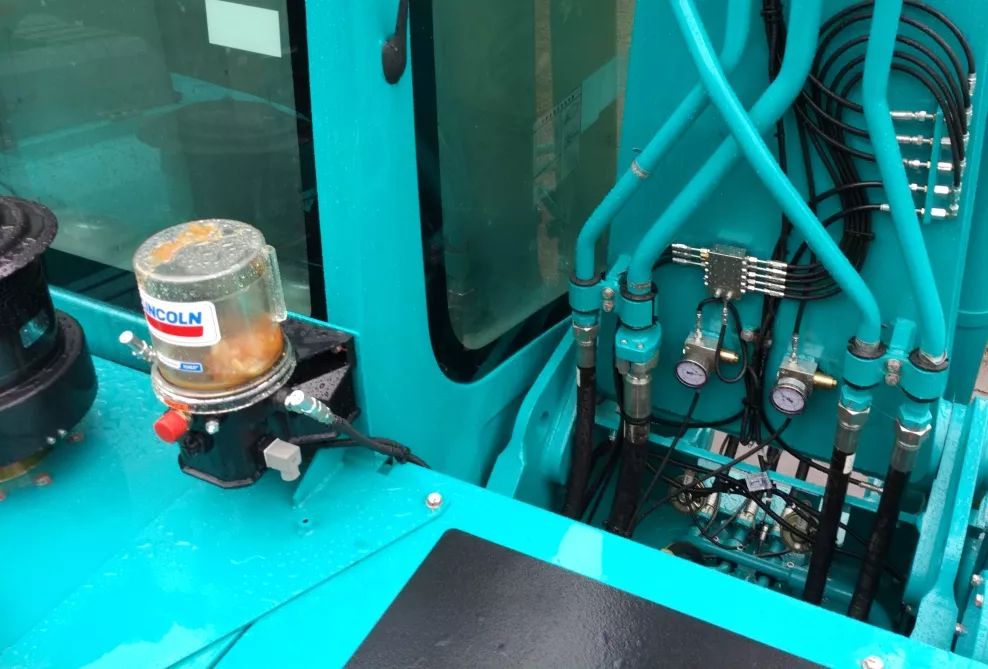 九游体育(中国)官方网站智能网红“小蓝”的“内芯”