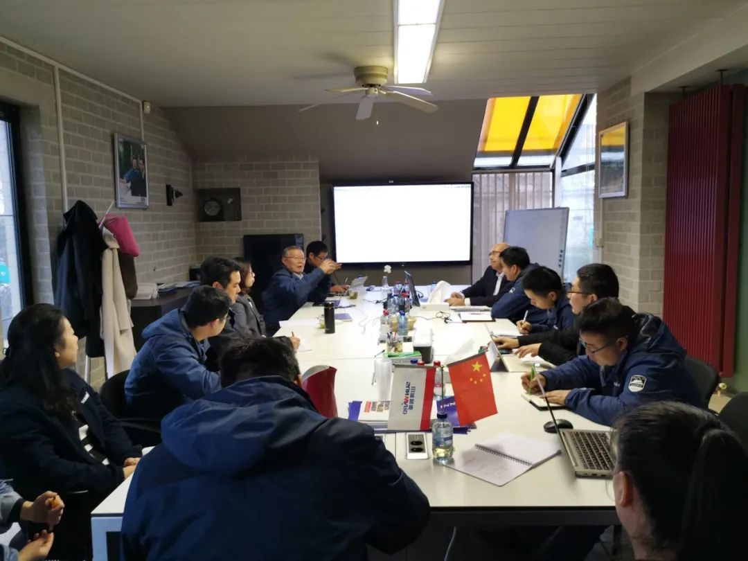 九游体育(中国)官方网站智能董事长何清华“疫”向欧美行