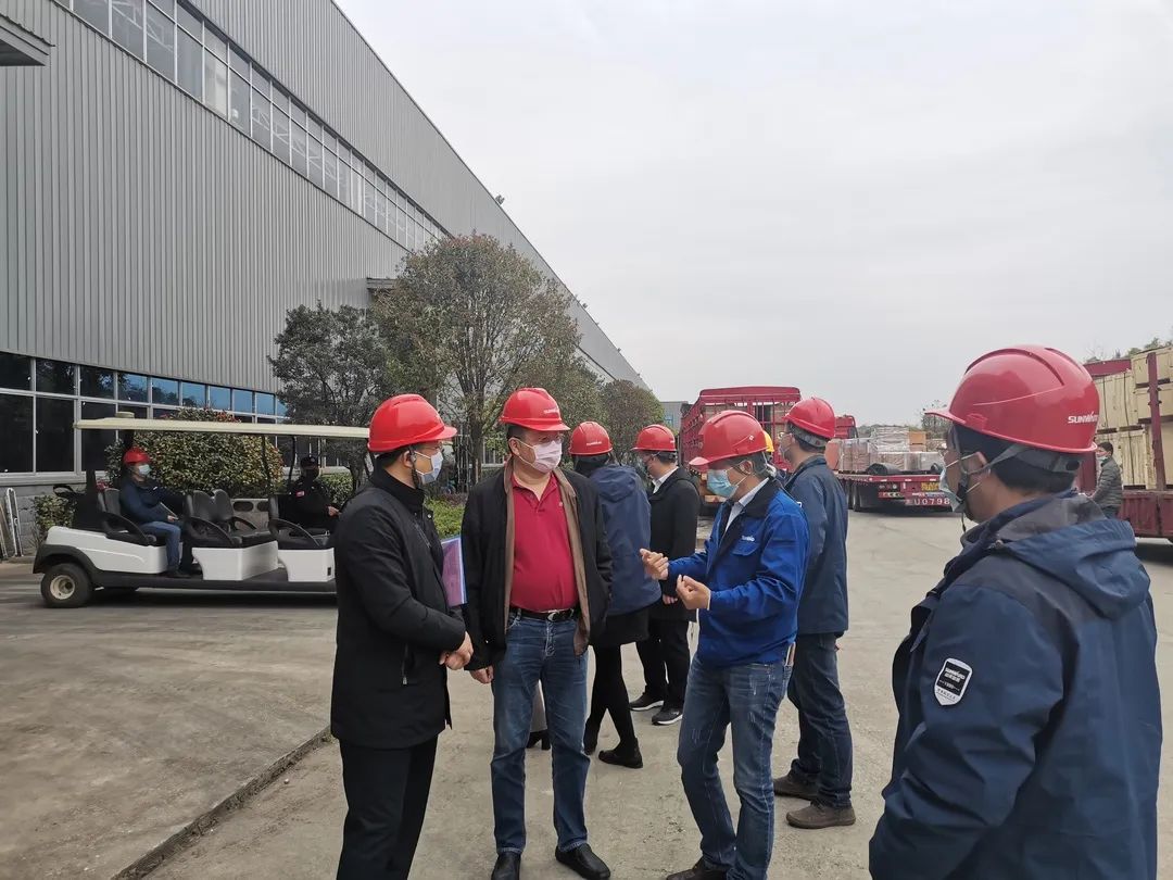 市工信局调研九游体育(中国)官方网站智能国家先进集群竞赛项目