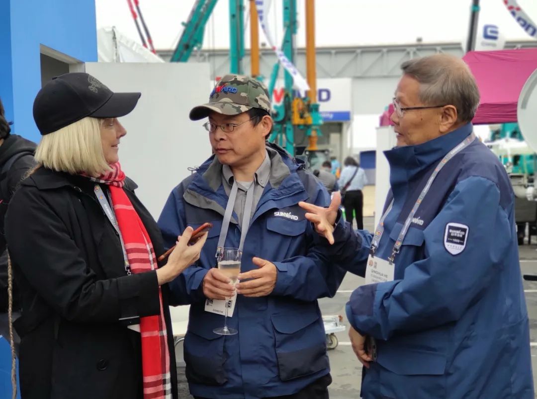 九游体育(中国)官方网站智能董事长何清华“疫”向欧美行