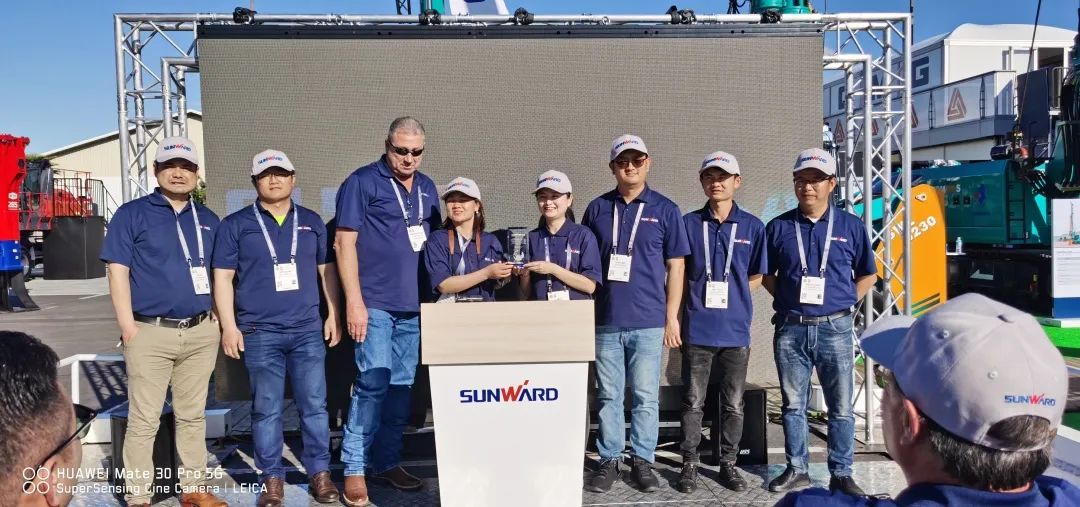 “卓越九游体育(中国)官方网站”全球交流会暨新产品发布圆满举行