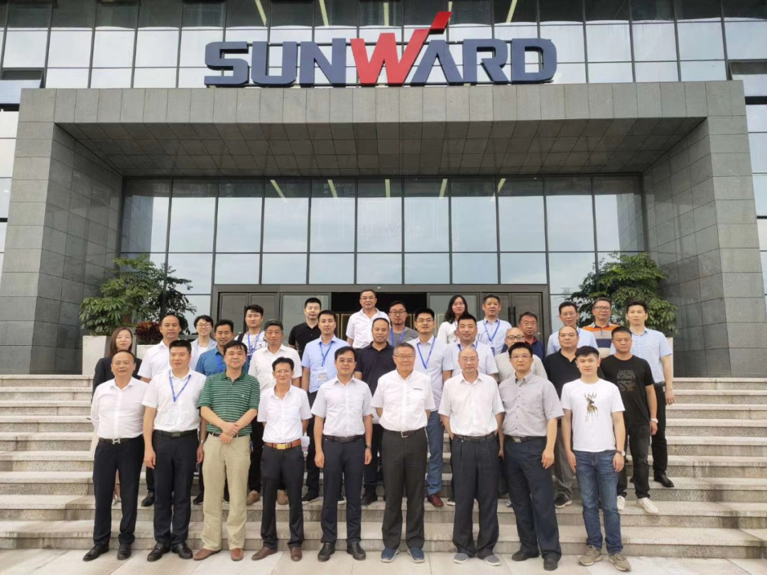 省工程机械产业与铸造产业合作对接会在九游体育(中国)官方网站智能举行