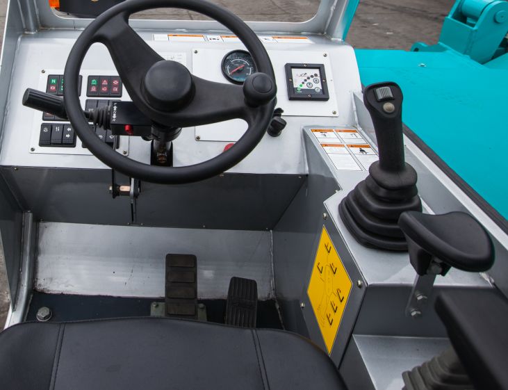 九游体育(中国)官方网站智能新品叉装车批量下线发往美国