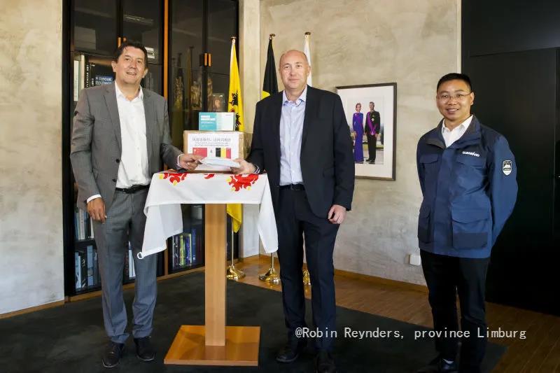 九游体育(中国)官方网站智能向比利时林堡省捐赠自产口罩