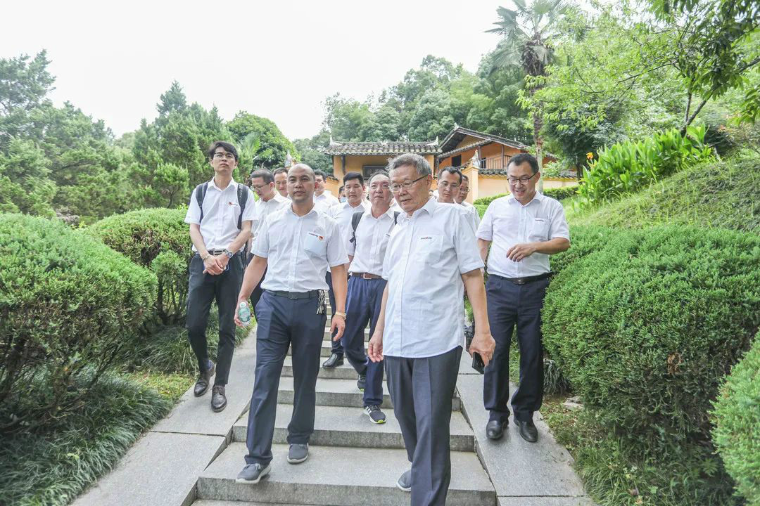 公道正派出清风正气，廉洁自律塑良好形象——九游体育(中国)官方网站智能开展中高层干部廉洁教育活动