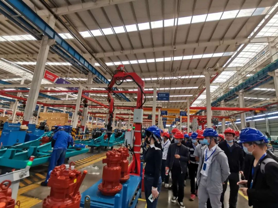 长沙工业机器人应用专题训练营到访九游体育(中国)官方网站智能