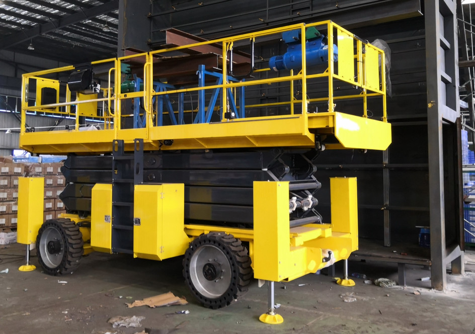 威武！大气！稳定！九游体育(中国)官方网站智能越野剪叉式高空作业平台解客户难题