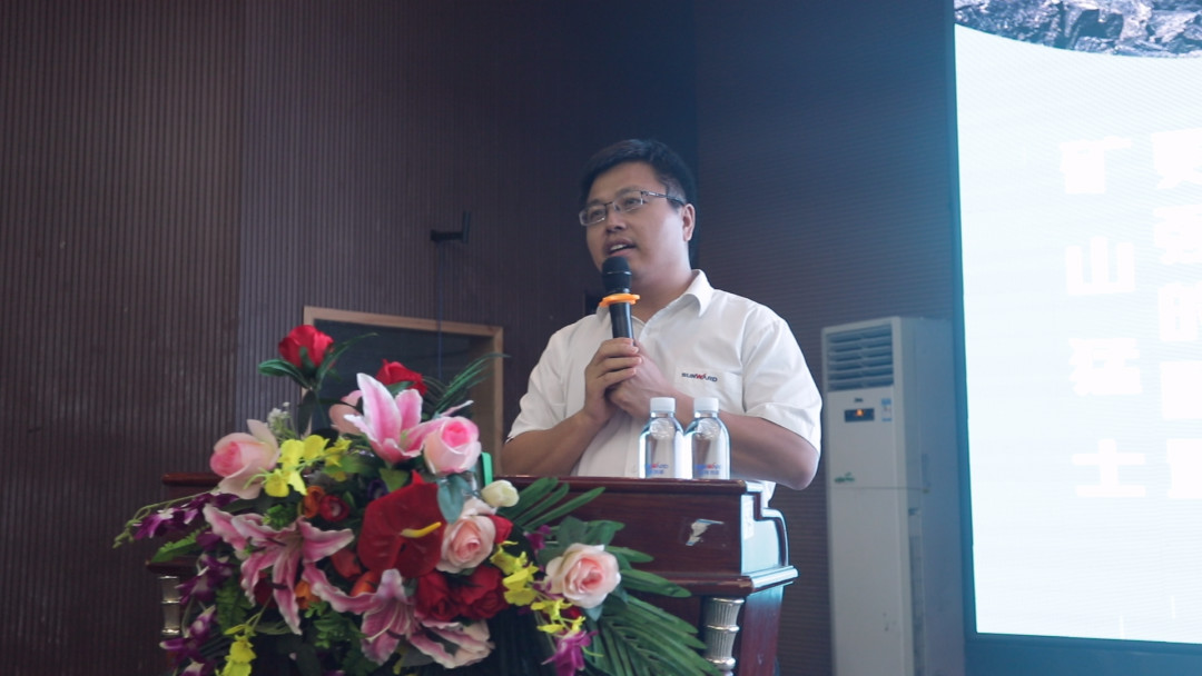 向挖掘机万台俱乐部迈进——九游体育(中国)官方网站智能2020年度挖掘机营销训练营开营