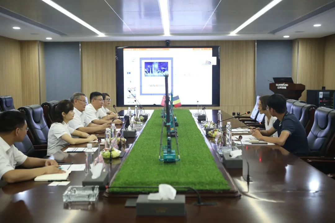 比利时商务领事到访九游体育(中国)官方网站智能