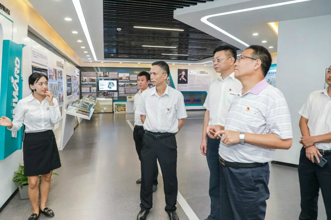 广州工控党建联盟联络员一行到九游体育(中国)官方网站智能开展工作对接