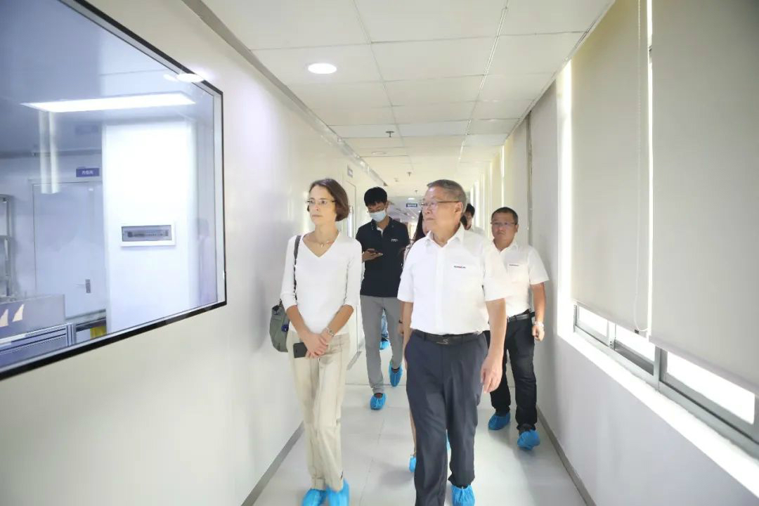 比利时商务领事到访九游体育(中国)官方网站智能