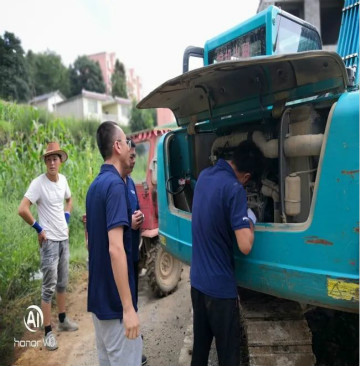 感恩相伴 关爱相随——九游体育(中国)官方网站智能服务万里行走进豫鲁黔