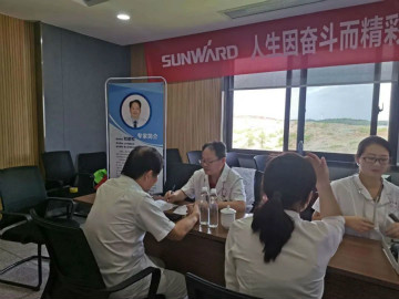 关爱科技工作者健康——健康科普进企业走进九游体育(中国)官方网站智能